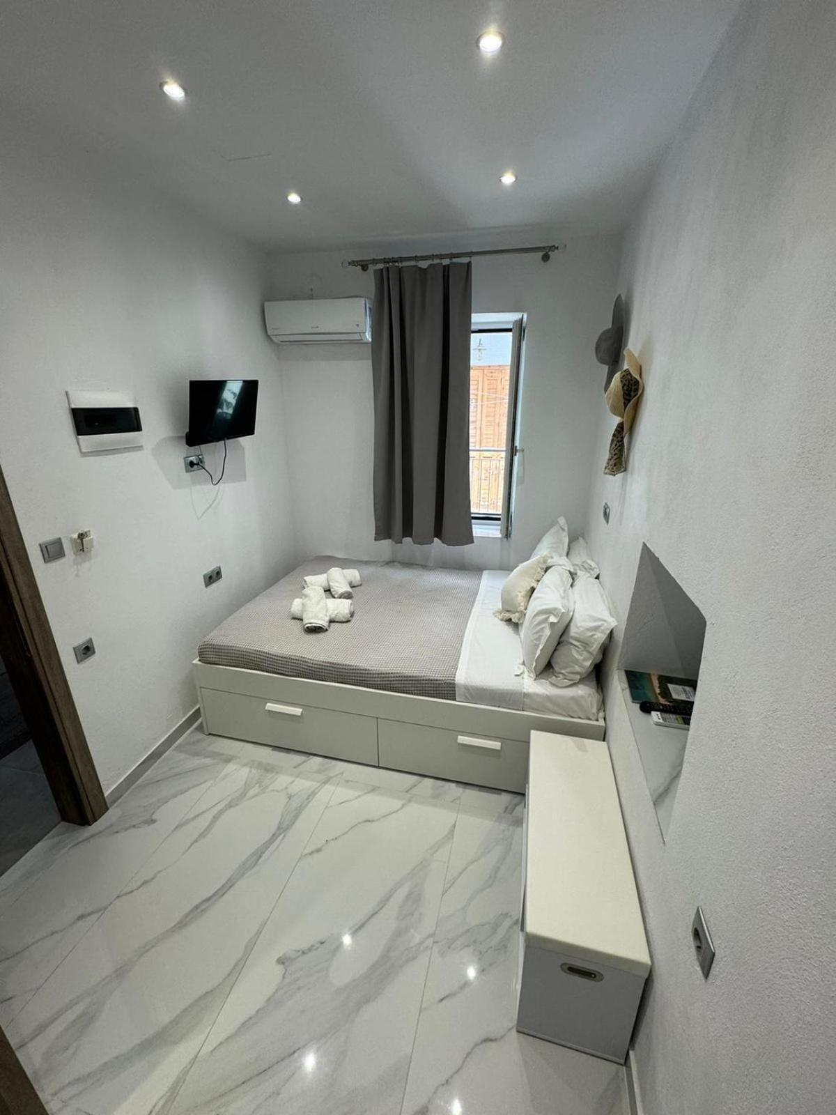 Ready Studio Skiathos Exterior photo